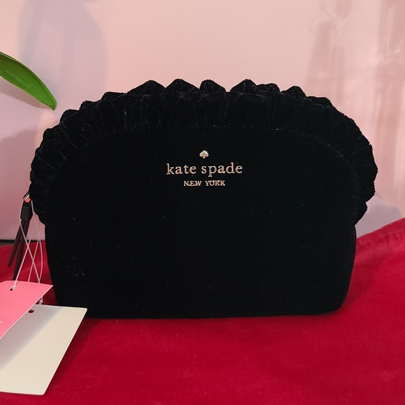 kate spade Handbags - NWT - Kate Spade ♠️ Cosmetic Case 💄 Velvet